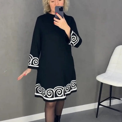 Rochie cu mânecă lungă cu model abstract